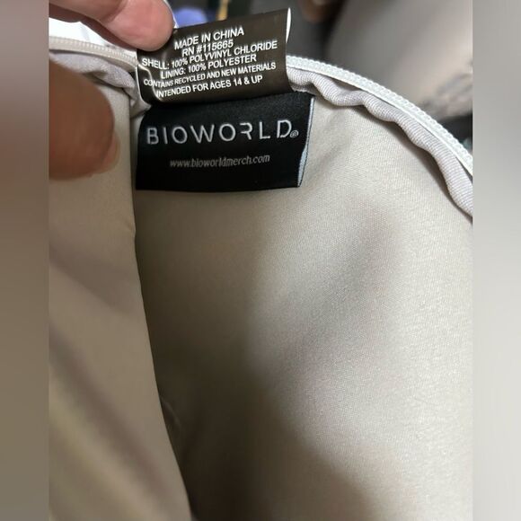 Brand New With Tags~Harry Potter Hedwig Crossbody Bag - Picture 13 of 16